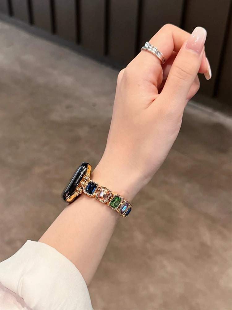 Premium Stainless Steel Apple Watch Band for Series 4 / 5 / 6 / 7 / 8 & Ultra – Butterfly Clasp Metal Bracelet for Men & Women